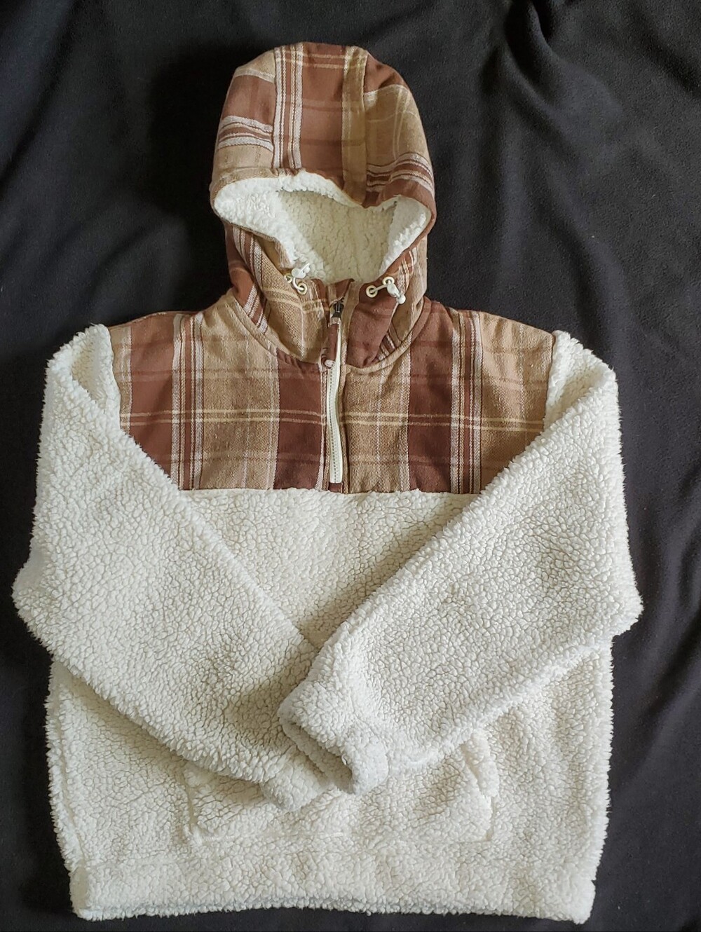 Hooded Sherpa Pullover Sweater in Cream and Brown Plaid